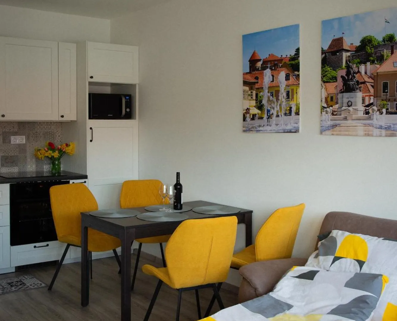Castle View Apartman Eger 0*,