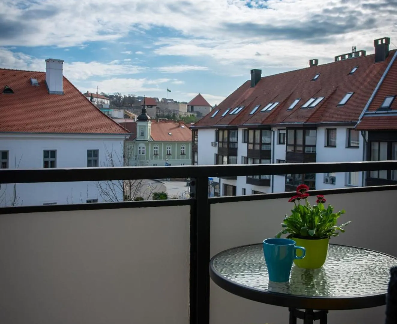Apartment Castle View Apartman Eger