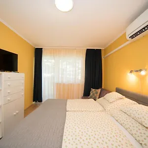 Siesta Vendeghaz Eger